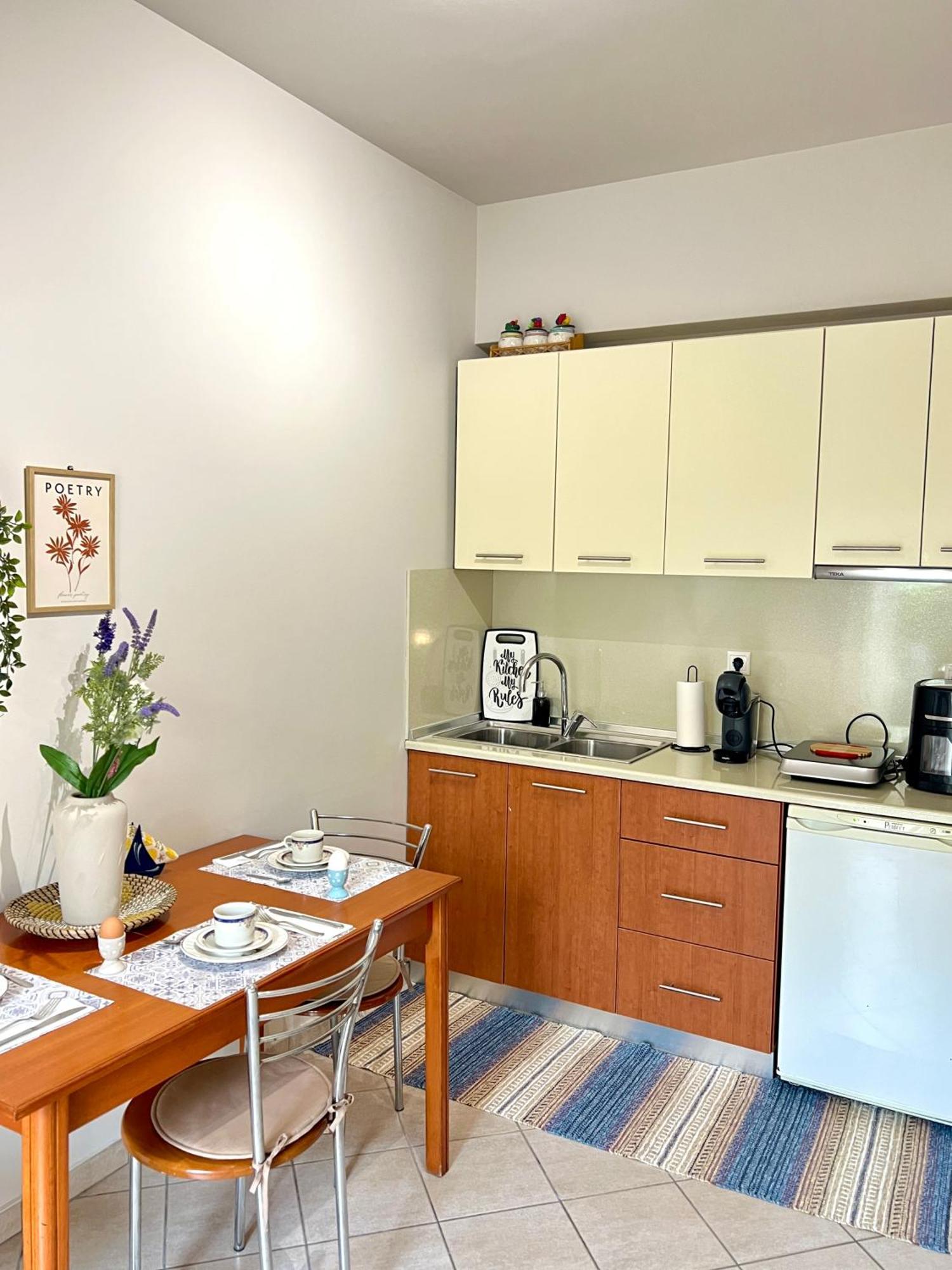 Apartment Haplotes